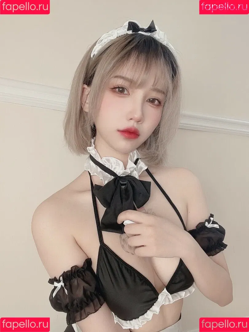 Rakukoooo Onlyfans Photo Gallery 