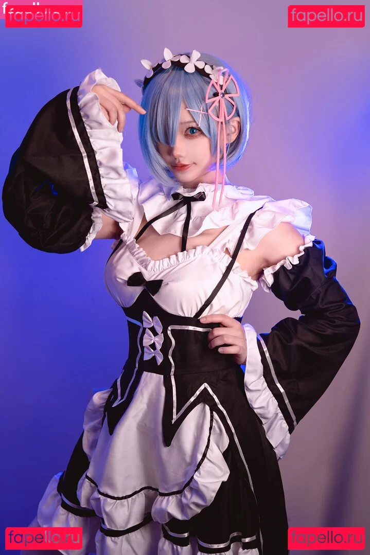 Rakukoooo Onlyfans Photo Gallery 