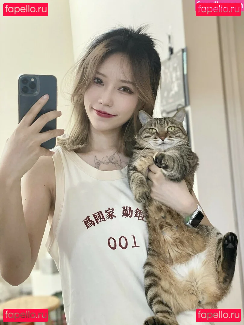 Rakukoooo Onlyfans Photo Gallery 