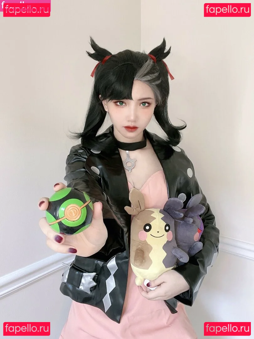 Rakukoooo Onlyfans Photo Gallery 