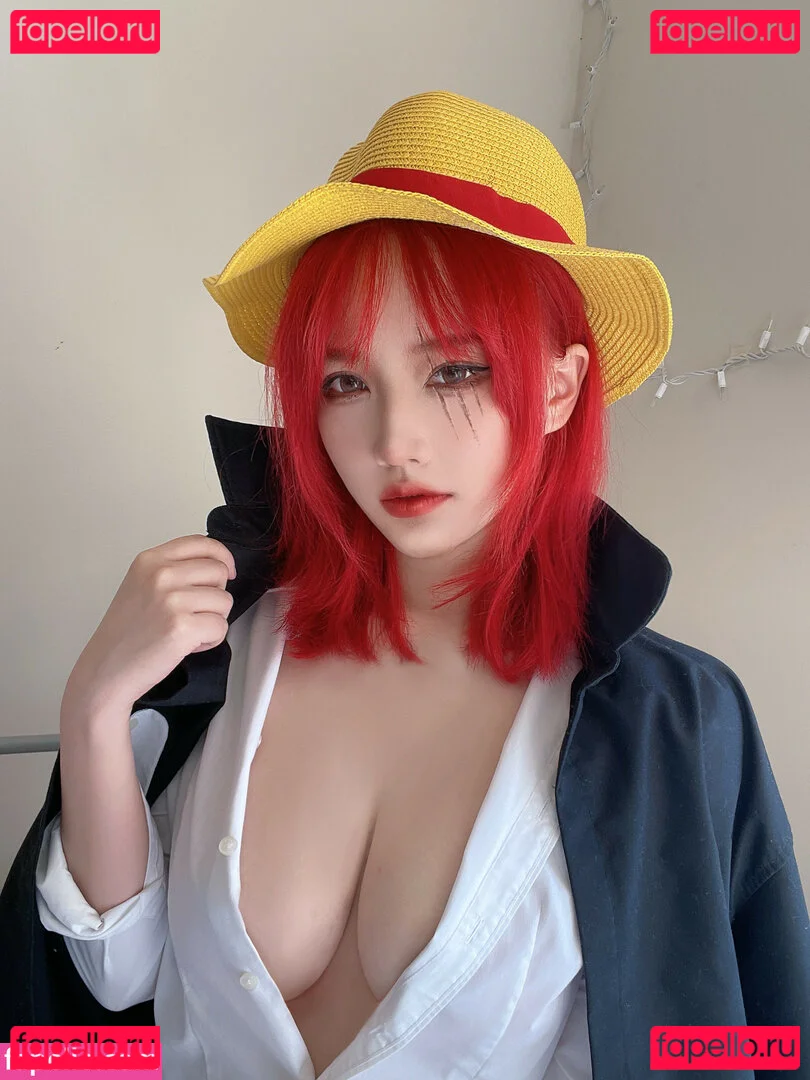 Rakukoooo Onlyfans Photo Gallery 