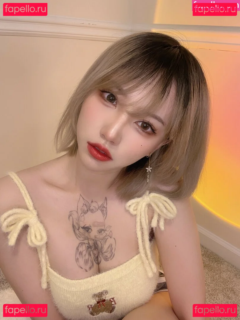 Rakukoooo Onlyfans Photo Gallery 