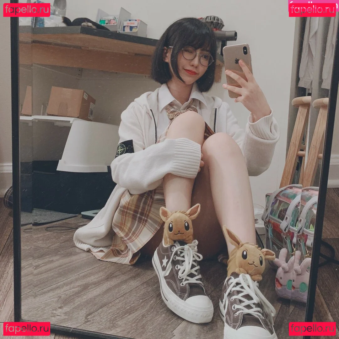 Rakukoooo Onlyfans Photo Gallery 