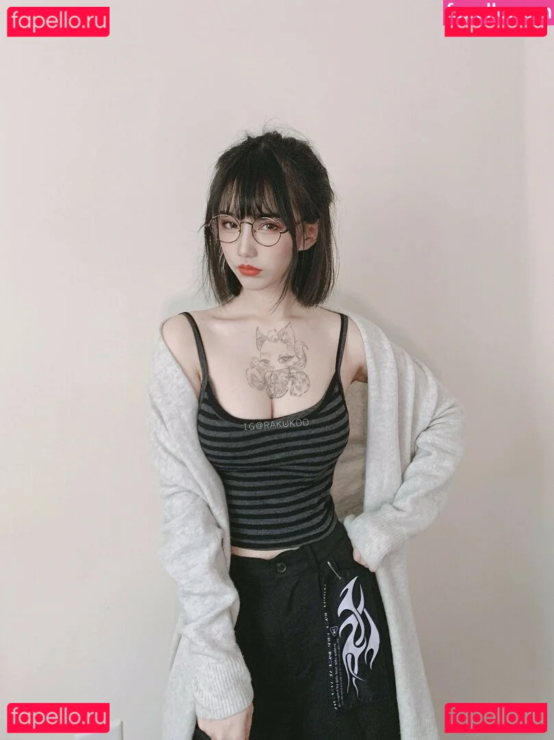 Rakukoooo Onlyfans Photo Gallery 