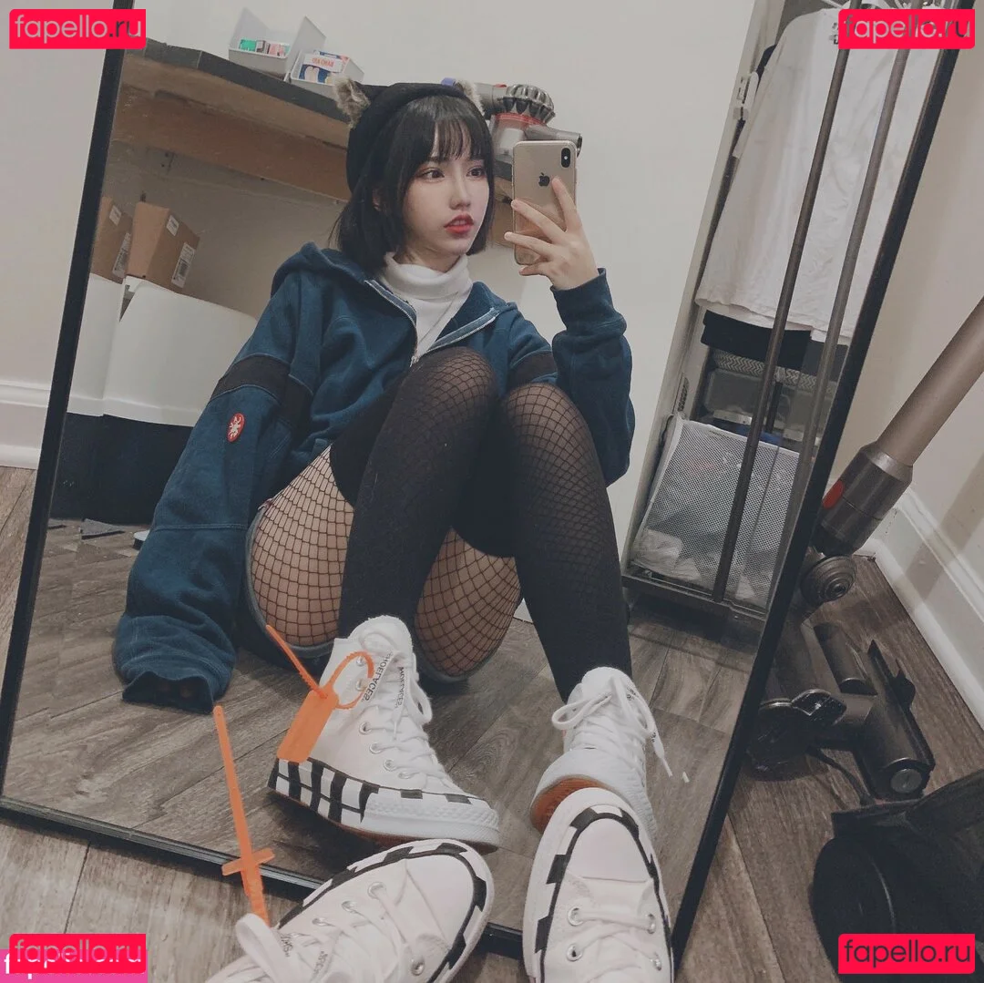 Rakukoooo Onlyfans Photo Gallery 