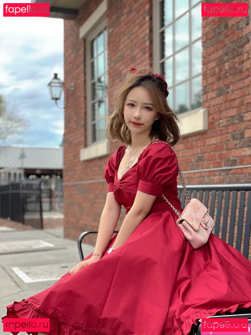 Rakukoooo Onlyfans Photo Gallery 