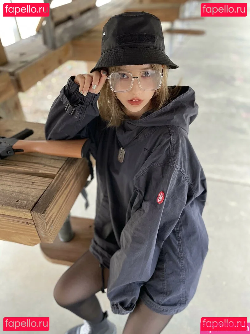 Rakukoooo Onlyfans Photo Gallery 