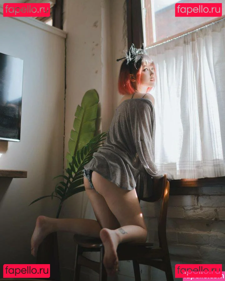 Rakukoooo Onlyfans Photo Gallery 