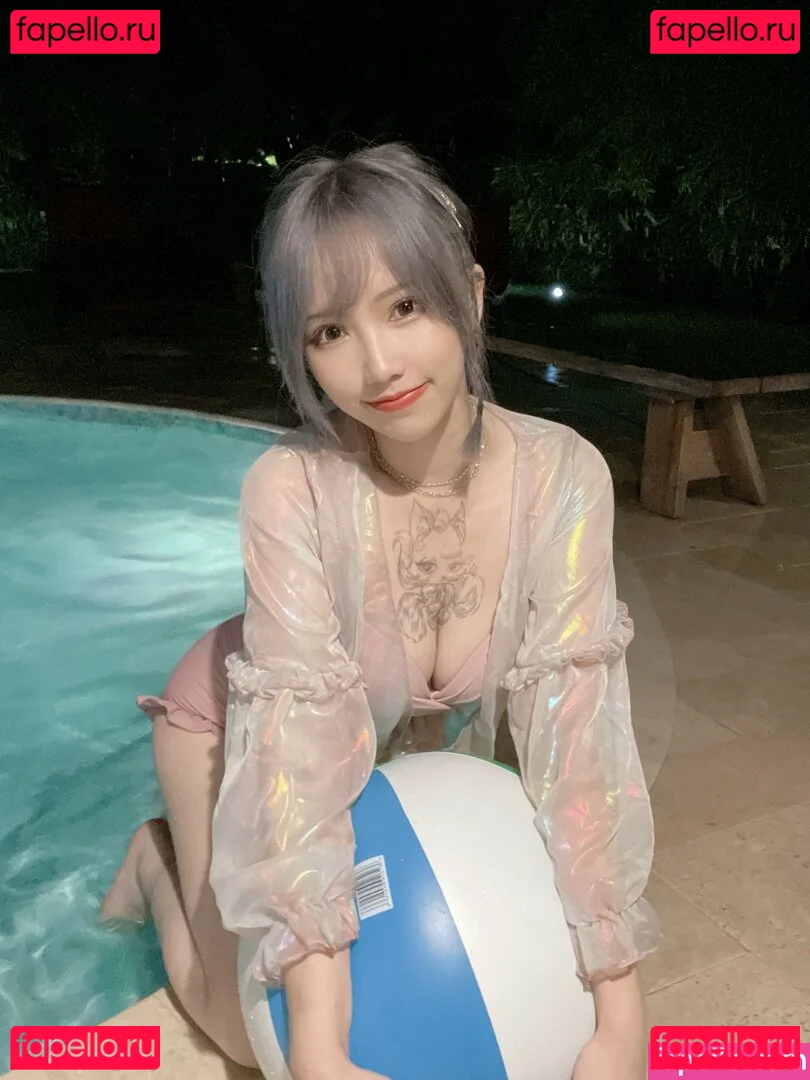 Rakukoooo Onlyfans Photo Gallery 