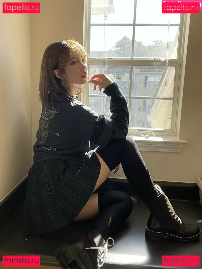 Rakukoooo Onlyfans Photo Gallery 