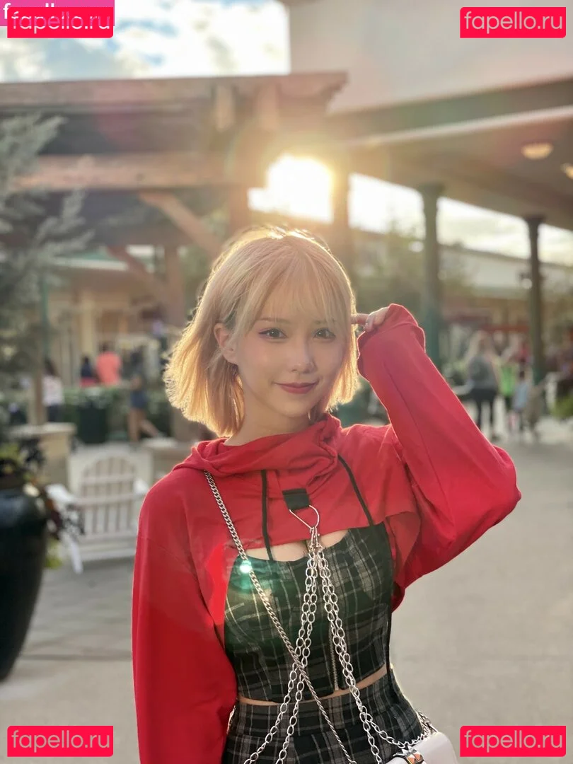 Rakukoooo Onlyfans Photo Gallery 