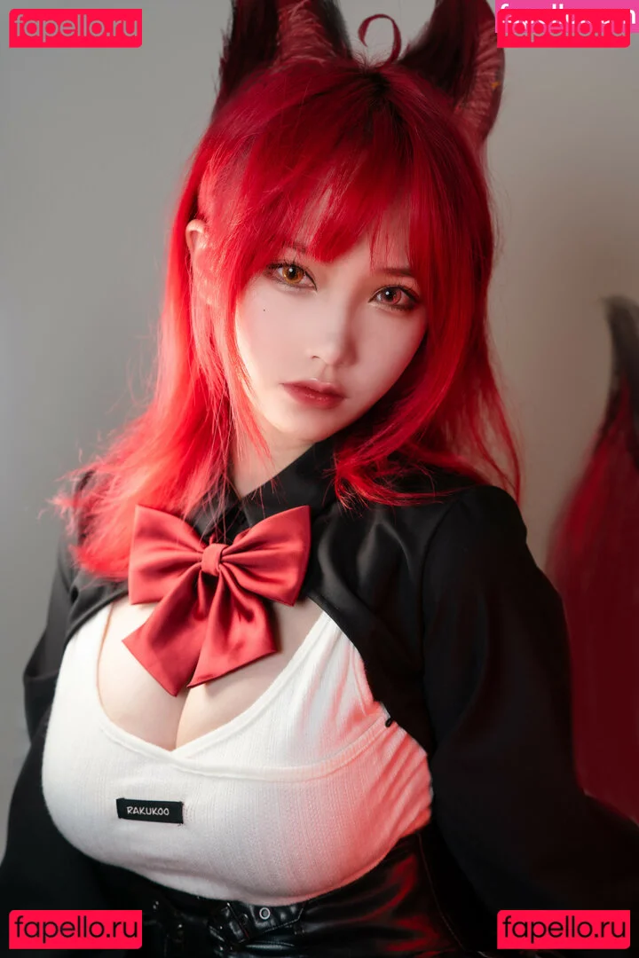 Rakukoooo Onlyfans Photo Gallery 
