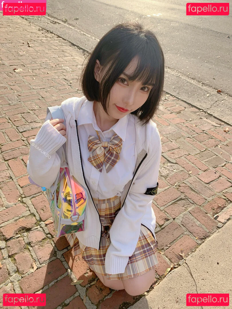 Rakukoooo Onlyfans Photo Gallery 