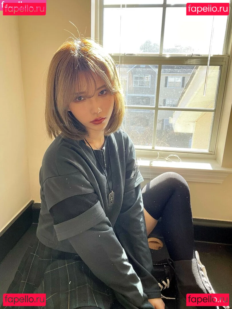 Rakukoooo Onlyfans Photo Gallery 