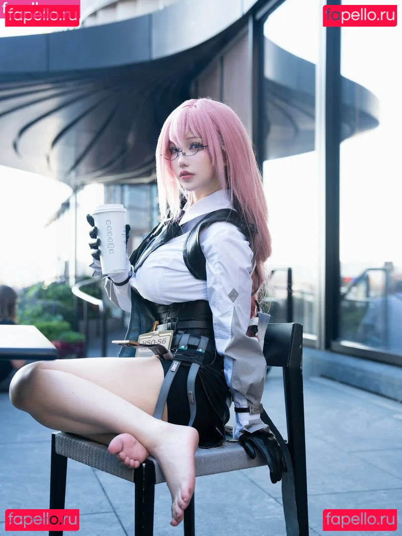 Rakukoooo Onlyfans Photo Gallery 