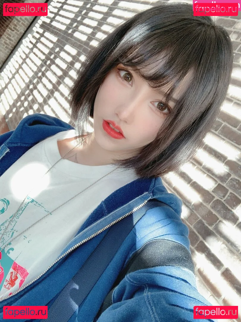 Rakukoooo Onlyfans Photo Gallery 