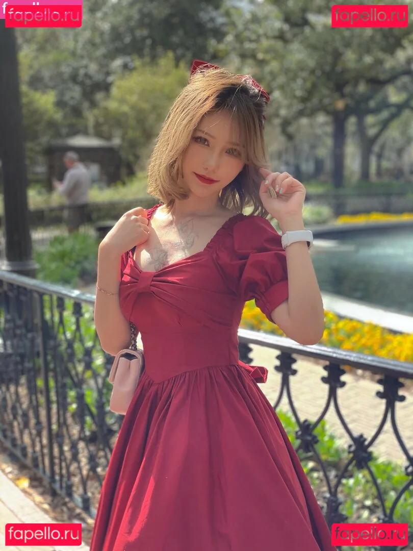 Rakukoooo Onlyfans Photo Gallery 