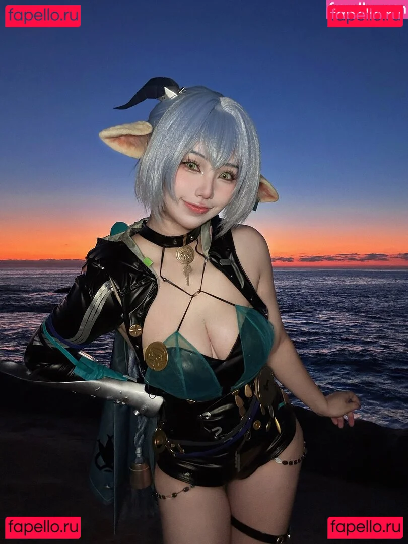 Rakukoooo Onlyfans Photo Gallery 