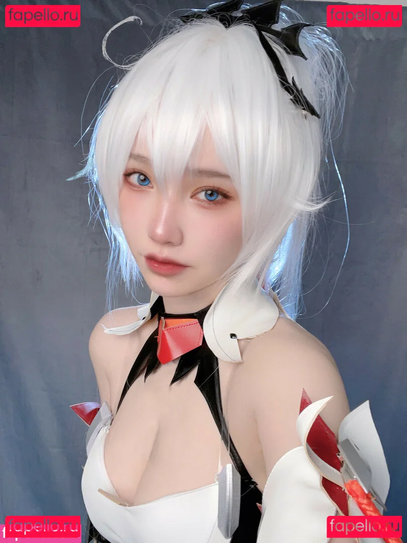 Rakukoooo Onlyfans Photo Gallery 