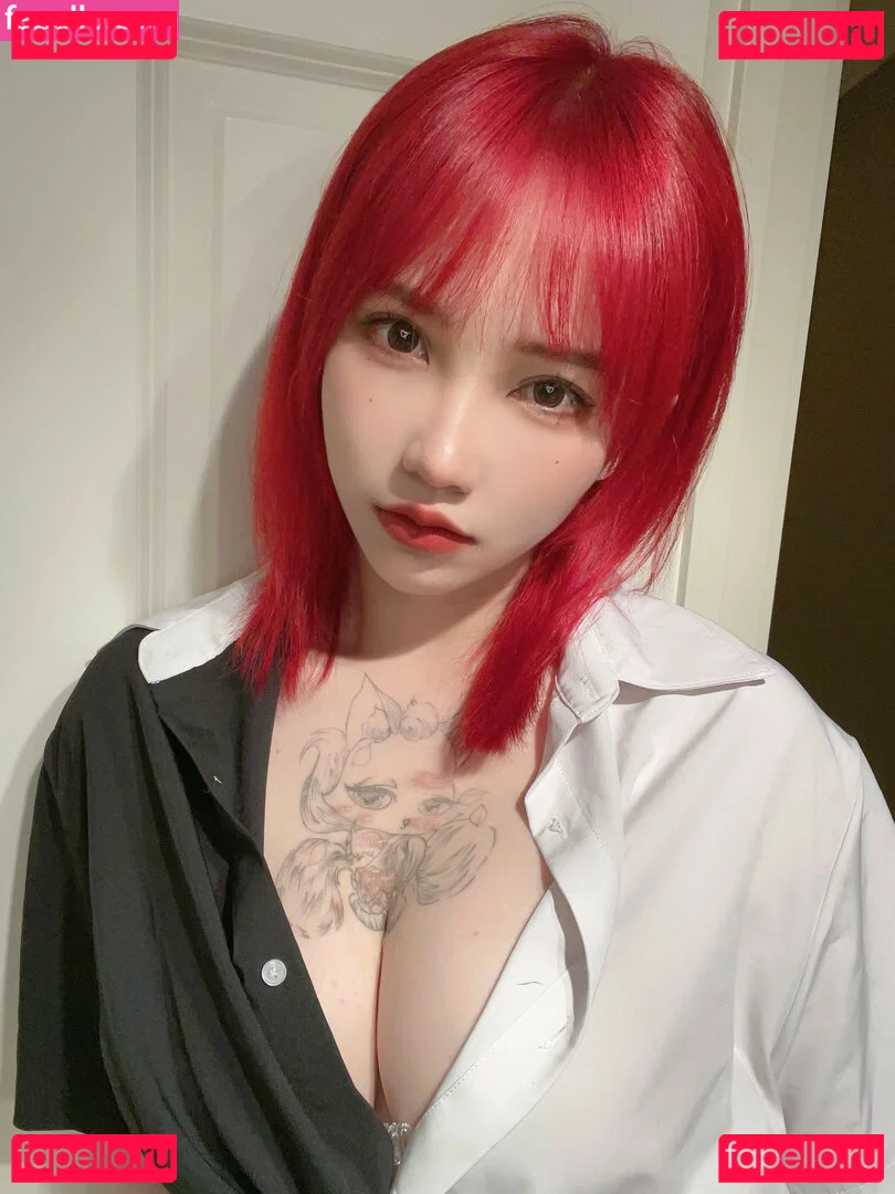 Rakukoooo Onlyfans Photo Gallery 