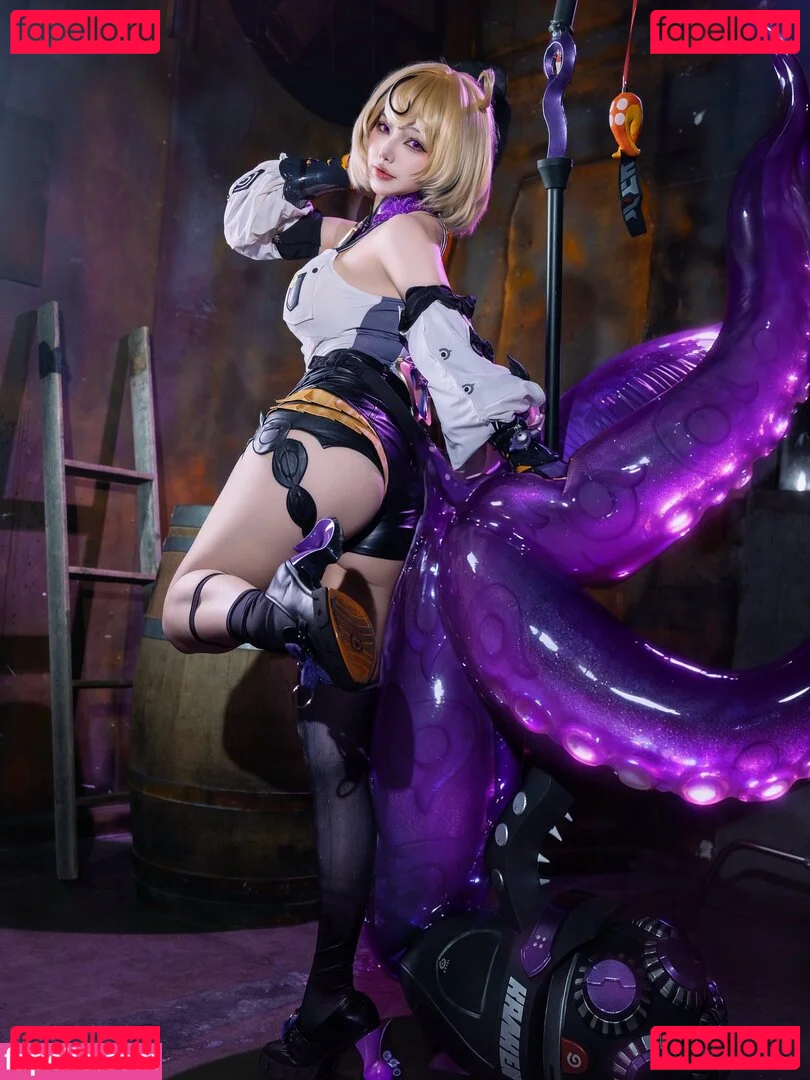 Rakukoooo Onlyfans Photo Gallery 