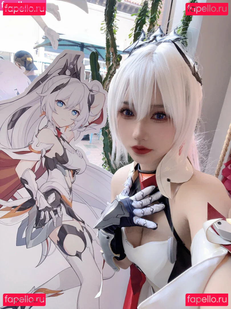 Rakukoooo Onlyfans Photo Gallery 