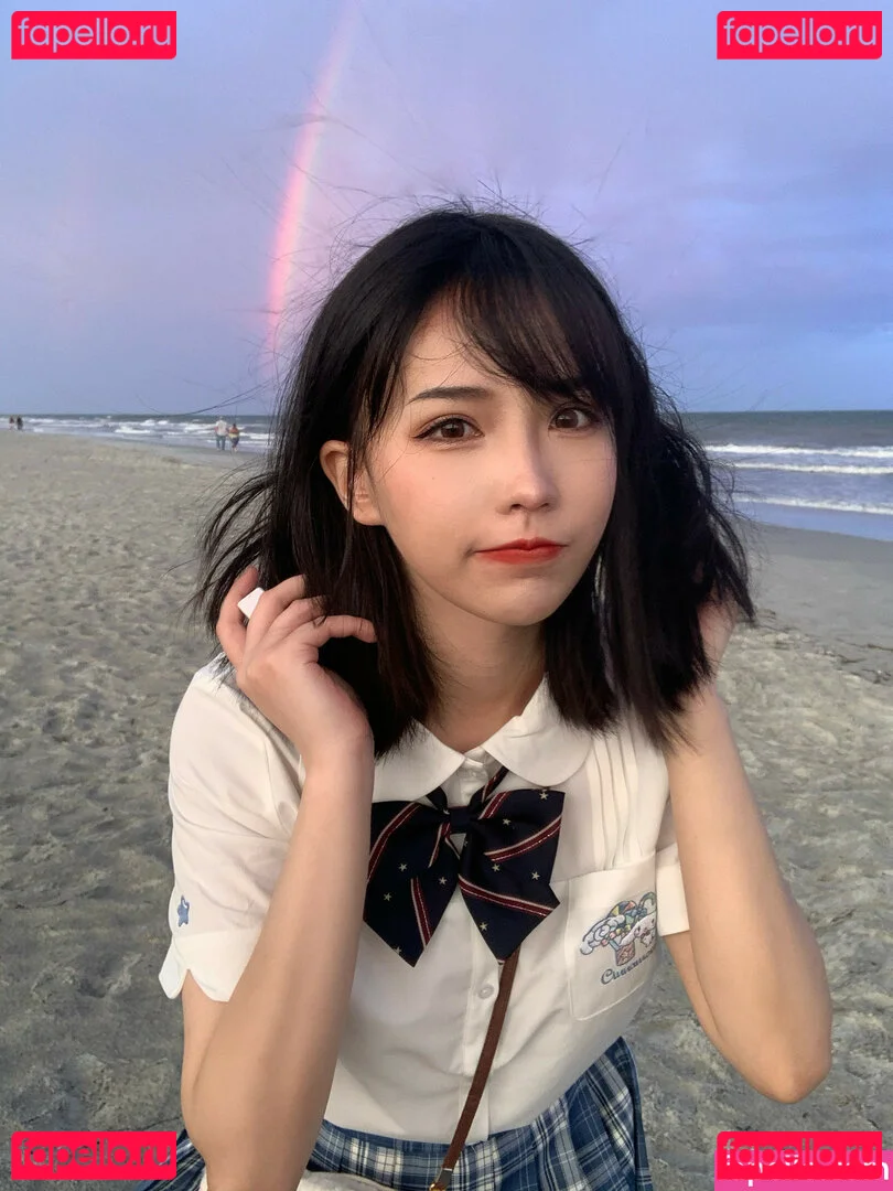 Rakukoooo Onlyfans Photo Gallery 