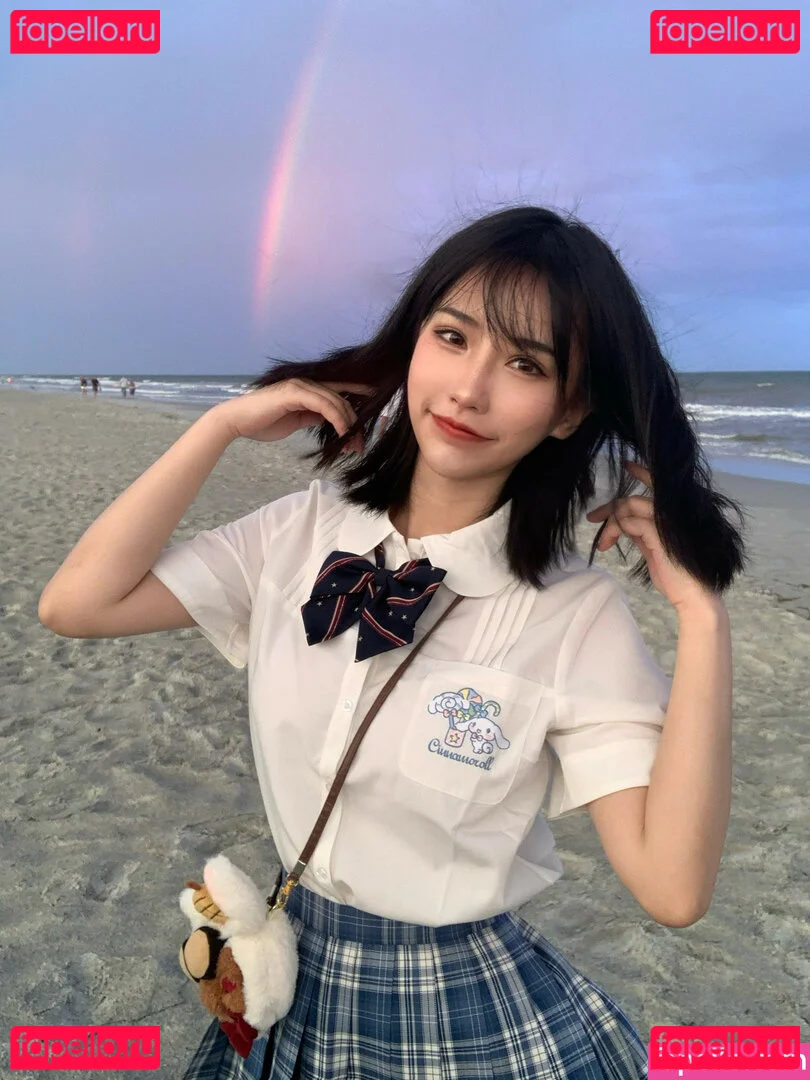 Rakukoooo Onlyfans Photo Gallery 