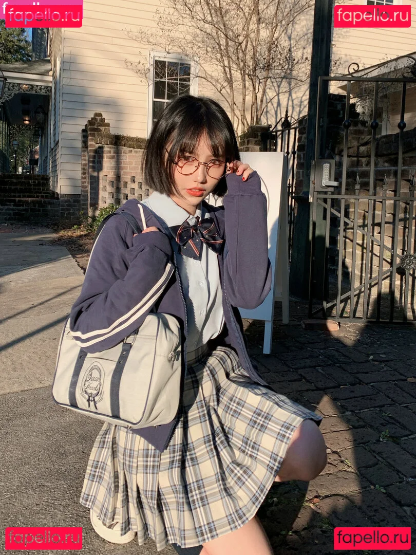 Rakukoooo Onlyfans Photo Gallery 