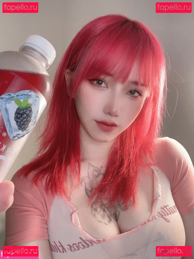 Rakukoooo Onlyfans Photo Gallery 