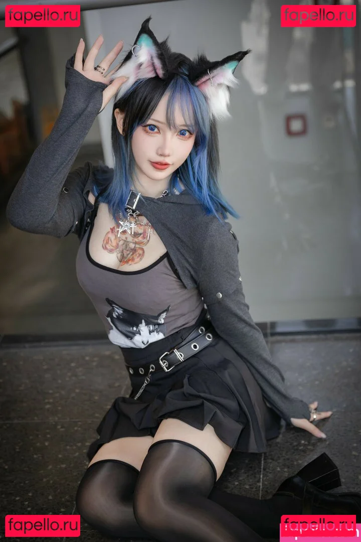 Rakukoooo Onlyfans Photo Gallery 