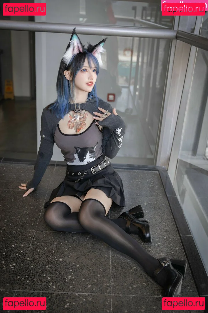 Rakukoooo Onlyfans Photo Gallery 