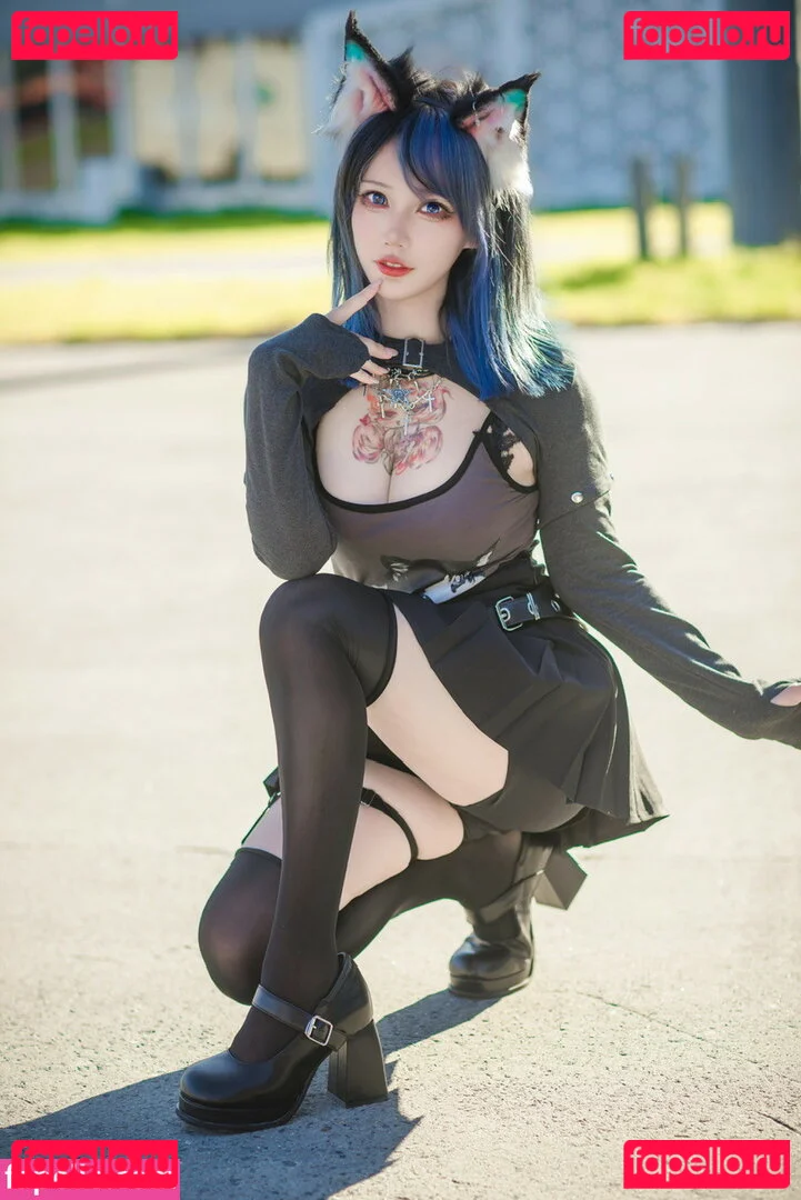 Rakukoooo Onlyfans Photo Gallery 