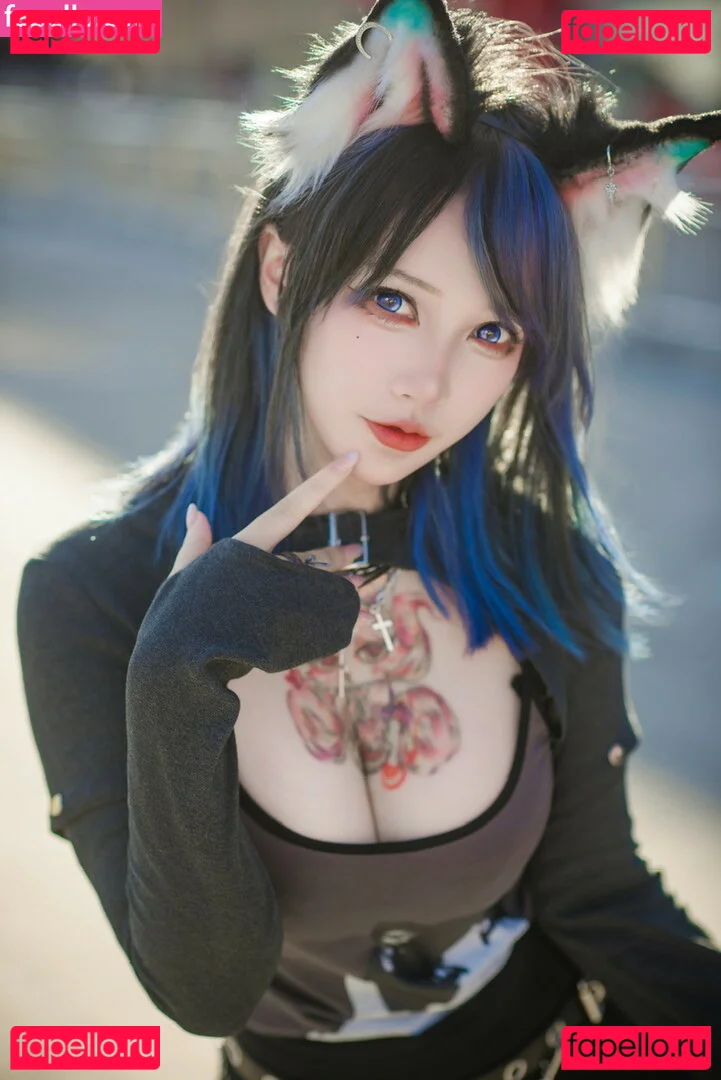 Rakukoooo Onlyfans Photo Gallery 