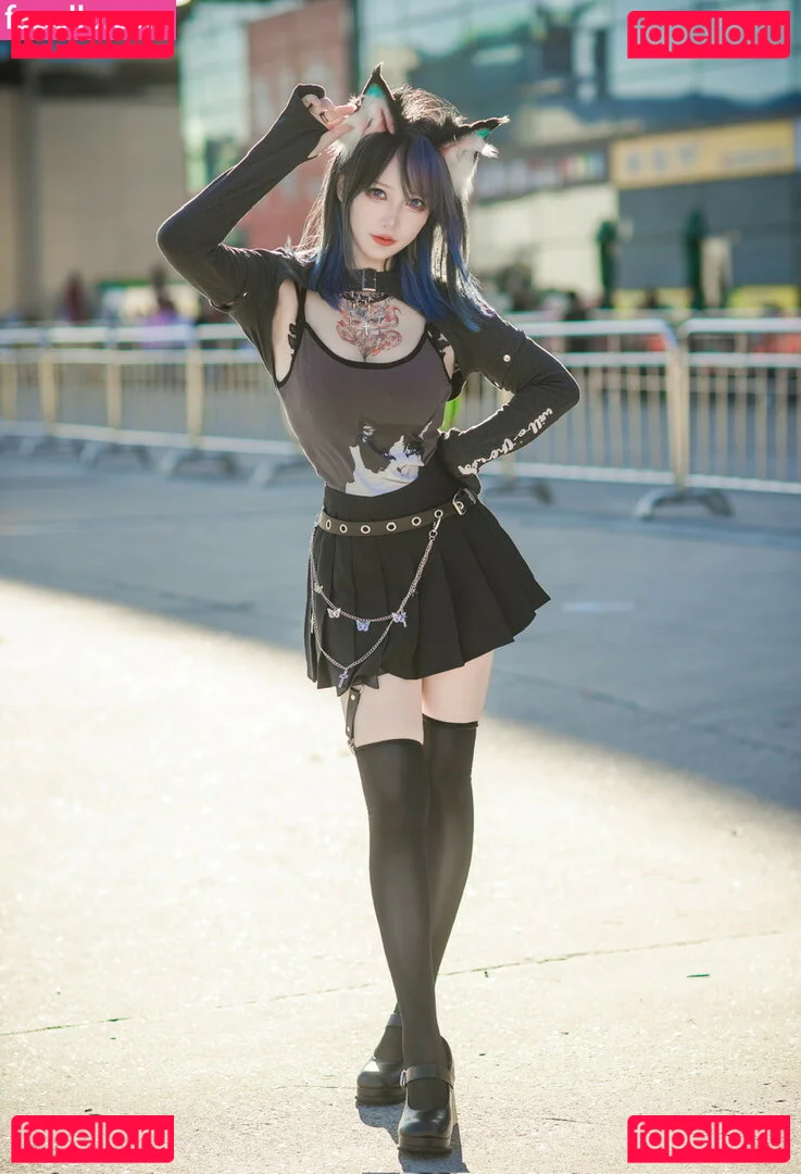 Rakukoooo Onlyfans Photo Gallery 