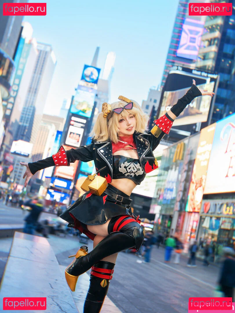 Rakukoooo Onlyfans Photo Gallery 