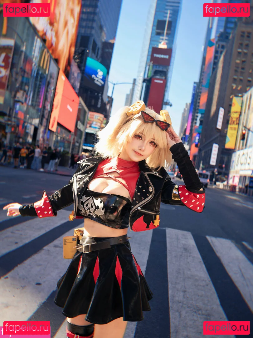 Rakukoooo Onlyfans Photo Gallery 