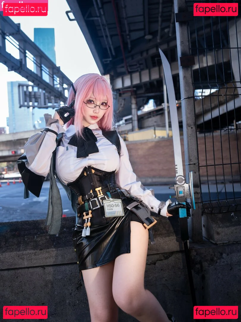 Rakukoooo Onlyfans Photo Gallery 