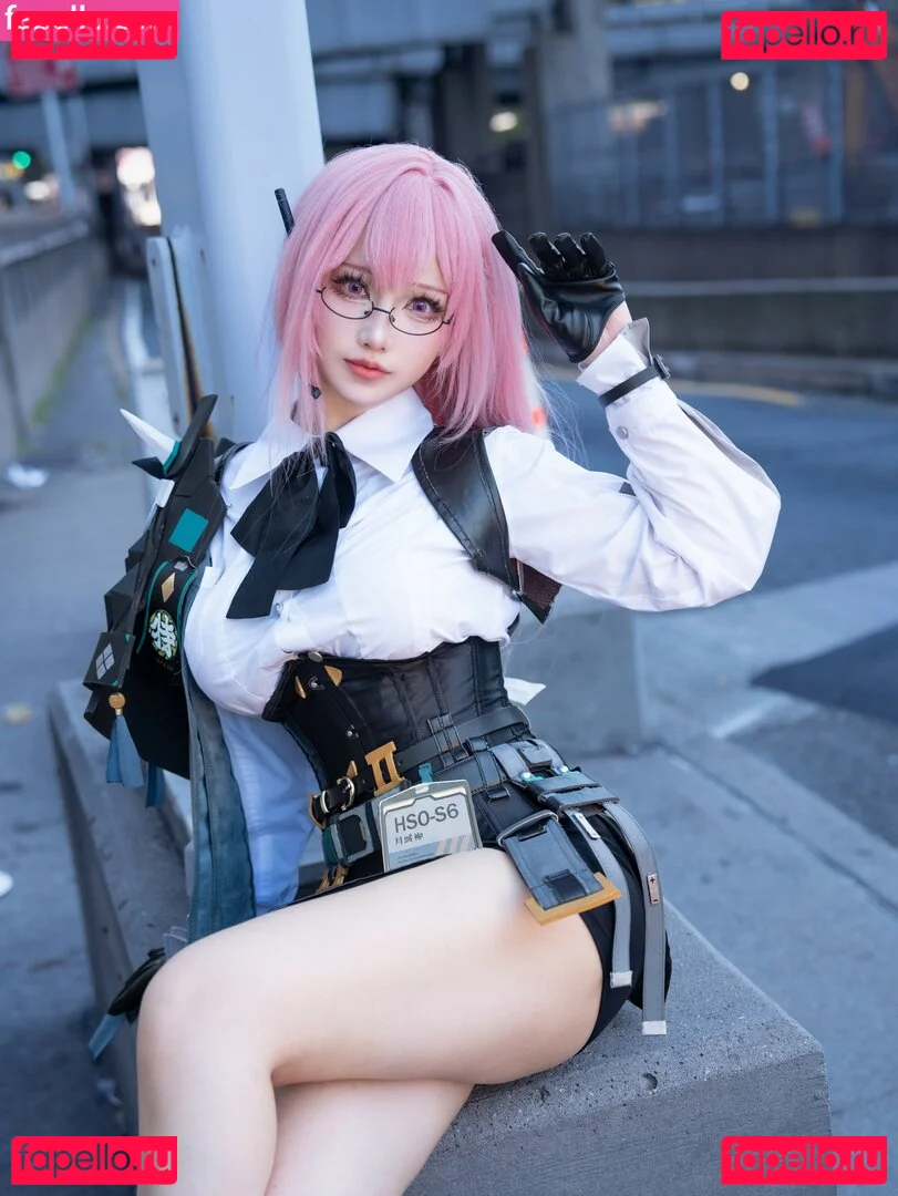 Rakukoooo Onlyfans Photo Gallery 