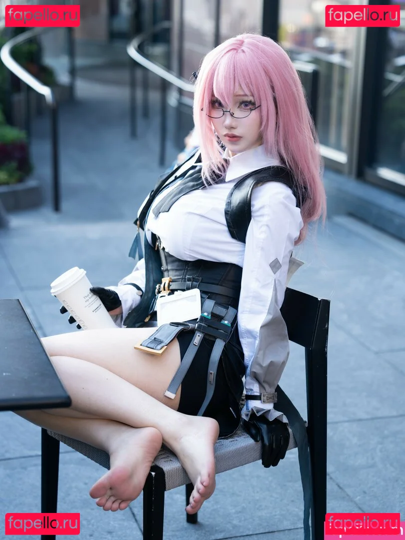 Rakukoooo Onlyfans Photo Gallery 