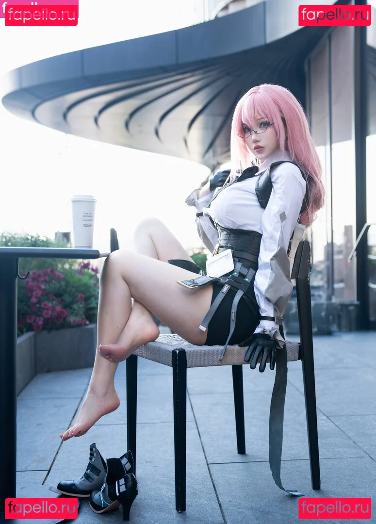 Rakukoooo Onlyfans Photo Gallery 