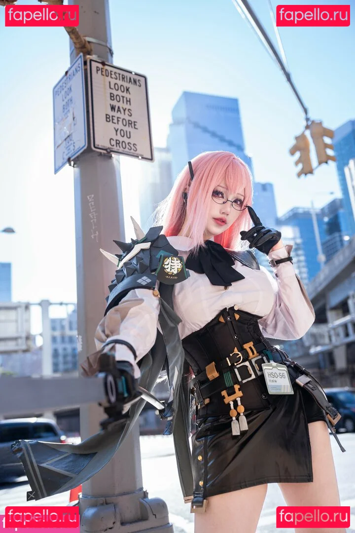 Rakukoooo Onlyfans Photo Gallery 