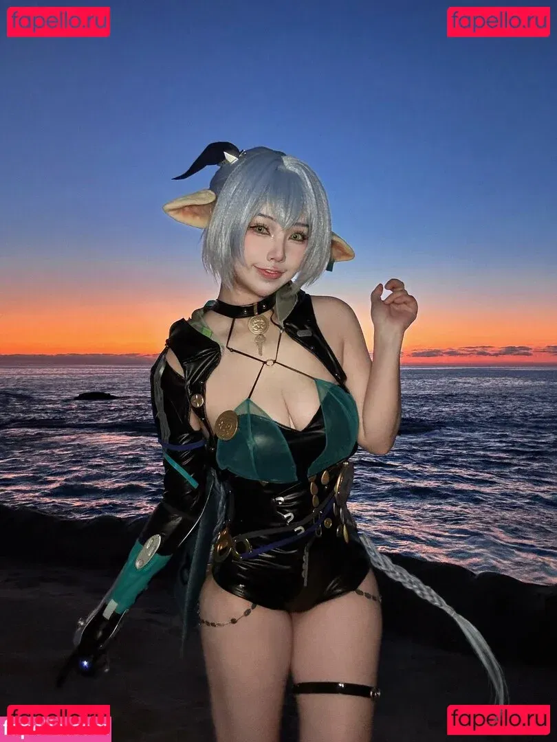 Rakukoooo Onlyfans Photo Gallery 