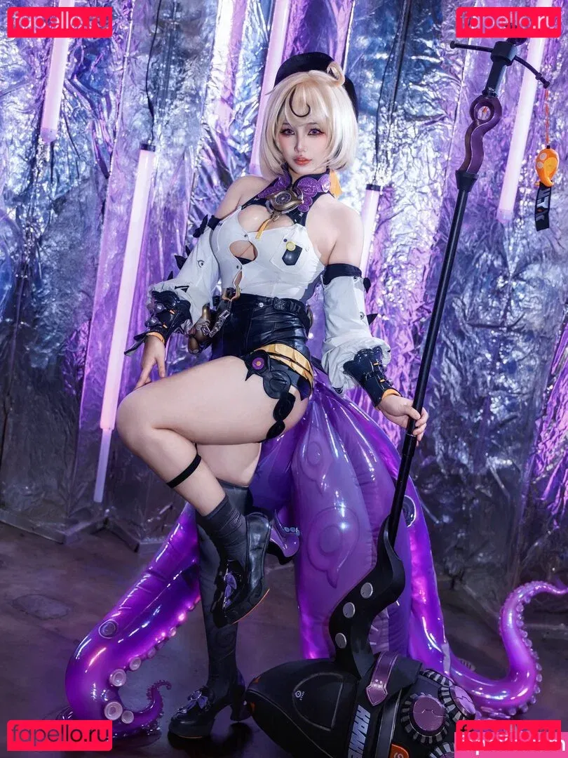 Rakukoooo Onlyfans Photo Gallery 