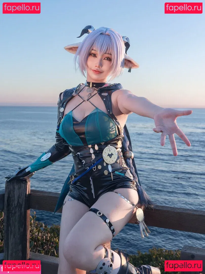 Rakukoooo Onlyfans Photo Gallery 