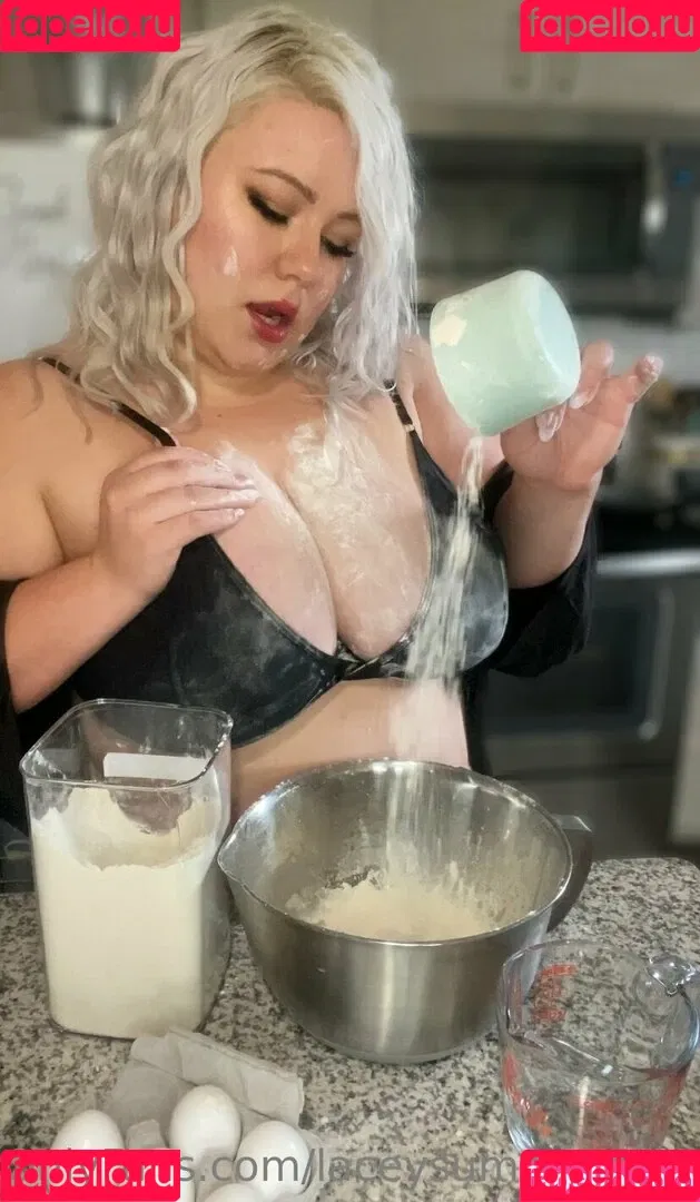 laceysummersvip Onlyfans Photo Gallery 