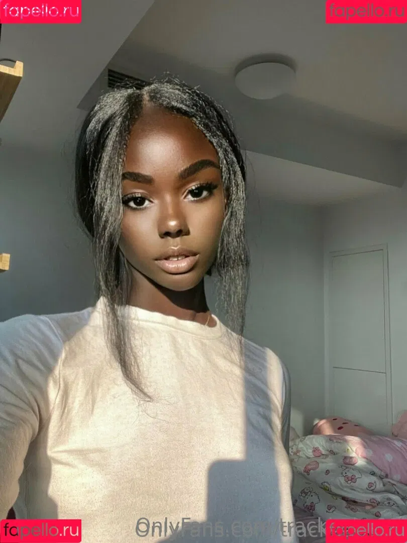 trackbabe18 Onlyfans Photo Gallery 