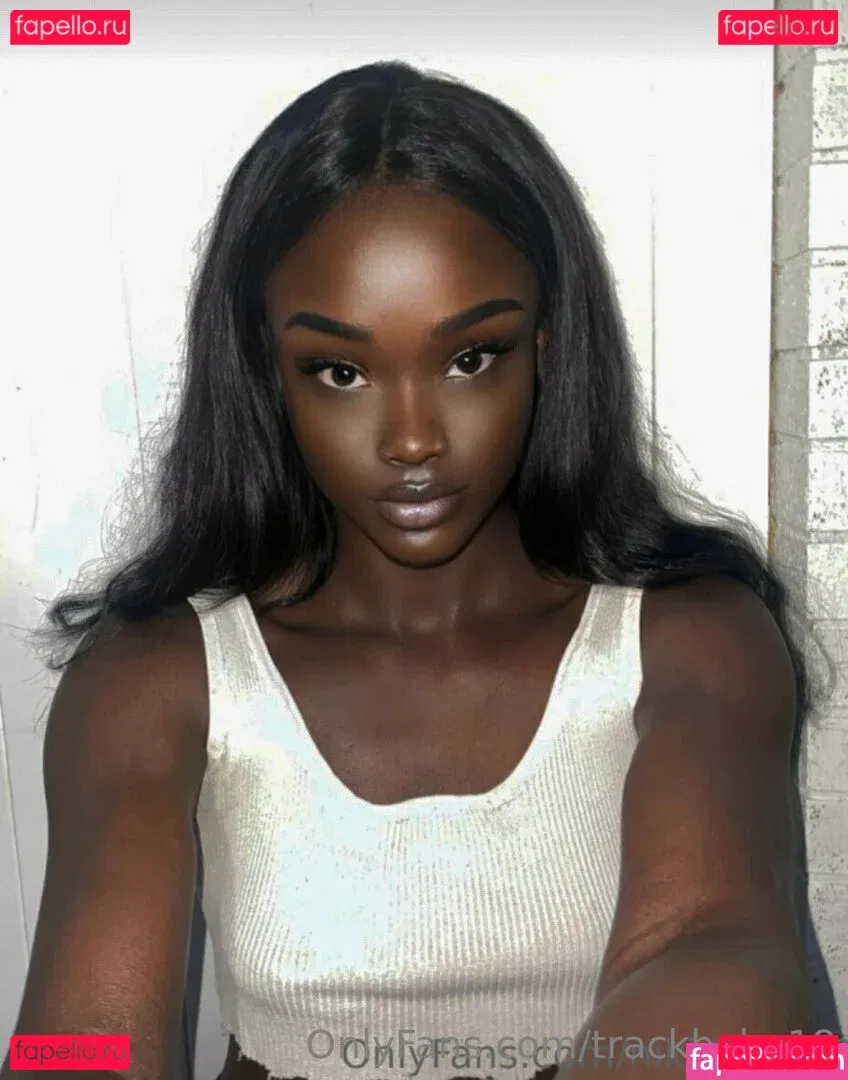 trackbabe18 Onlyfans Photo Gallery 