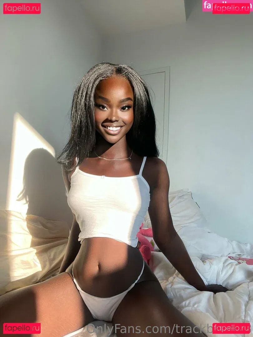 trackbabe18 Onlyfans Photo Gallery 