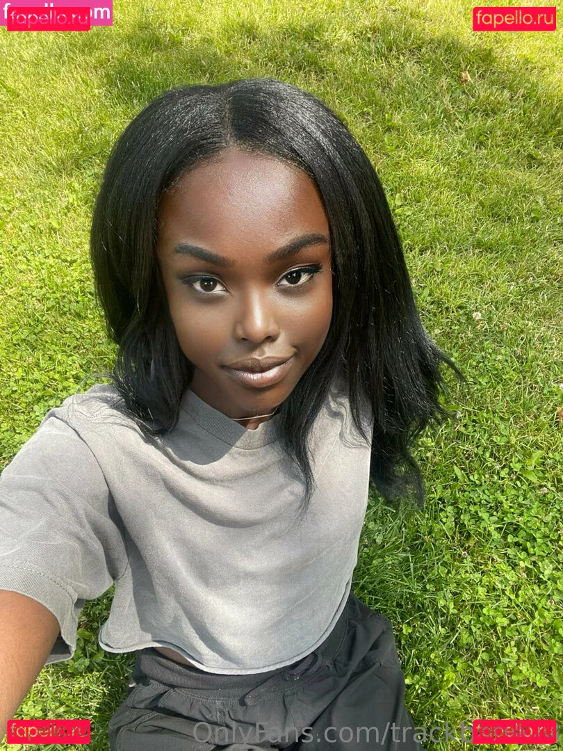 trackbabe18 Onlyfans Photo Gallery 